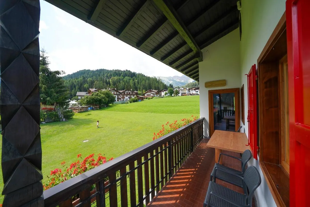 Tana Del Picchio Apartment Falcade