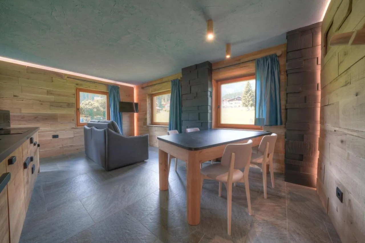 Tana Del Picchio Apartment Falcade