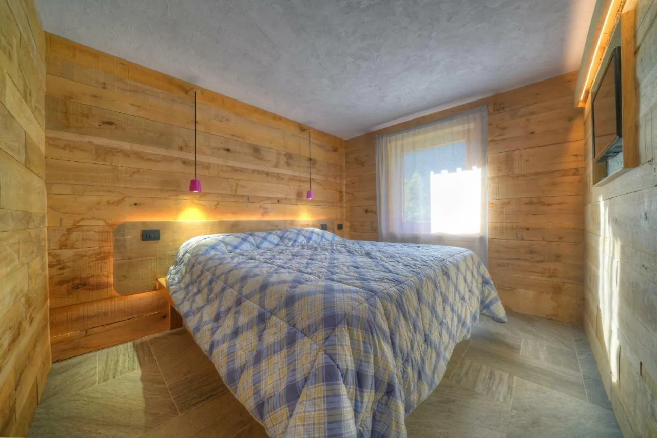Tana Del Picchio Apartment Falcade Italy